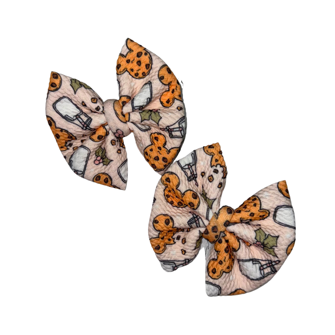 Mick and Cookies Bow