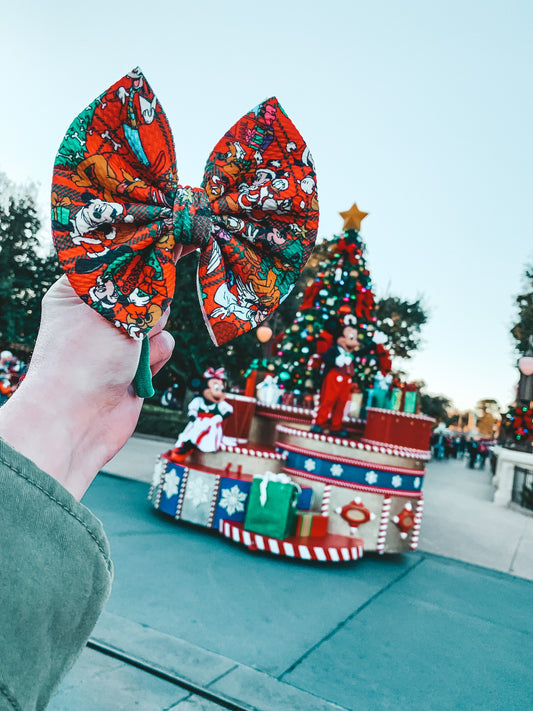 Plaid Clubhouse Bow